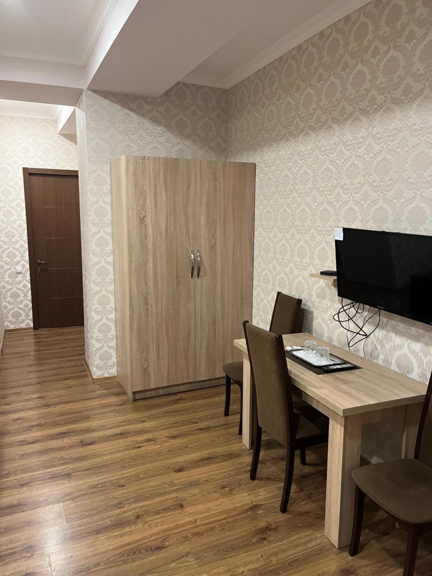 Apart Hotel Vera Τυφλίδα Δωμάτιο φωτογραφία